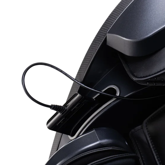 Osaki AI Vera 4D+ Massage Chair - Image 4
