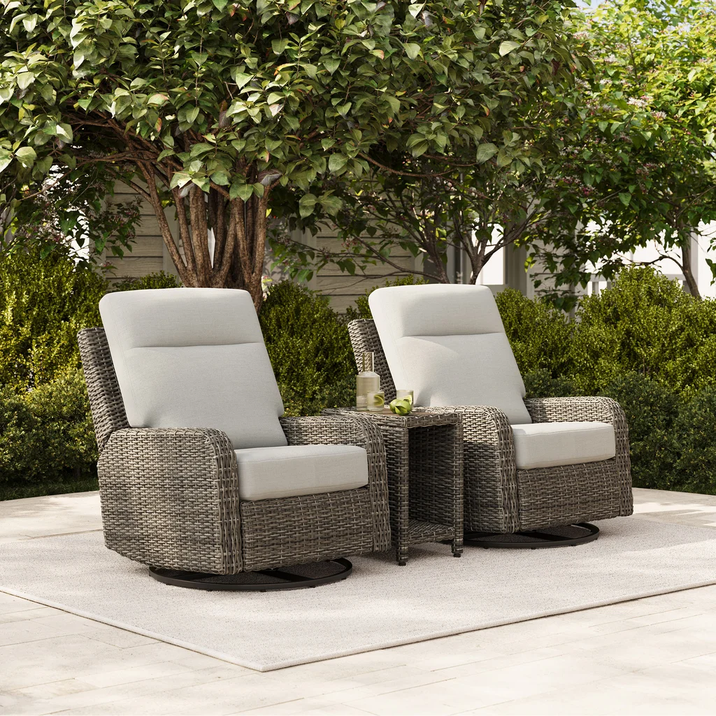 Thomasville Elko 3-piece Outdoor Patio Swivel Glider Recliner Set
