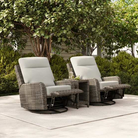 Thomasville Elko 3-piece Outdoor Patio Swivel Glider Recliner Set - Image 3