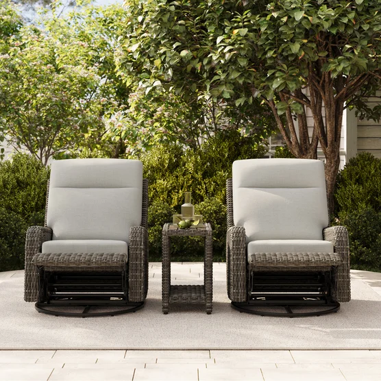 Thomasville Elko 3-piece Outdoor Patio Swivel Glider Recliner Set - Image 5